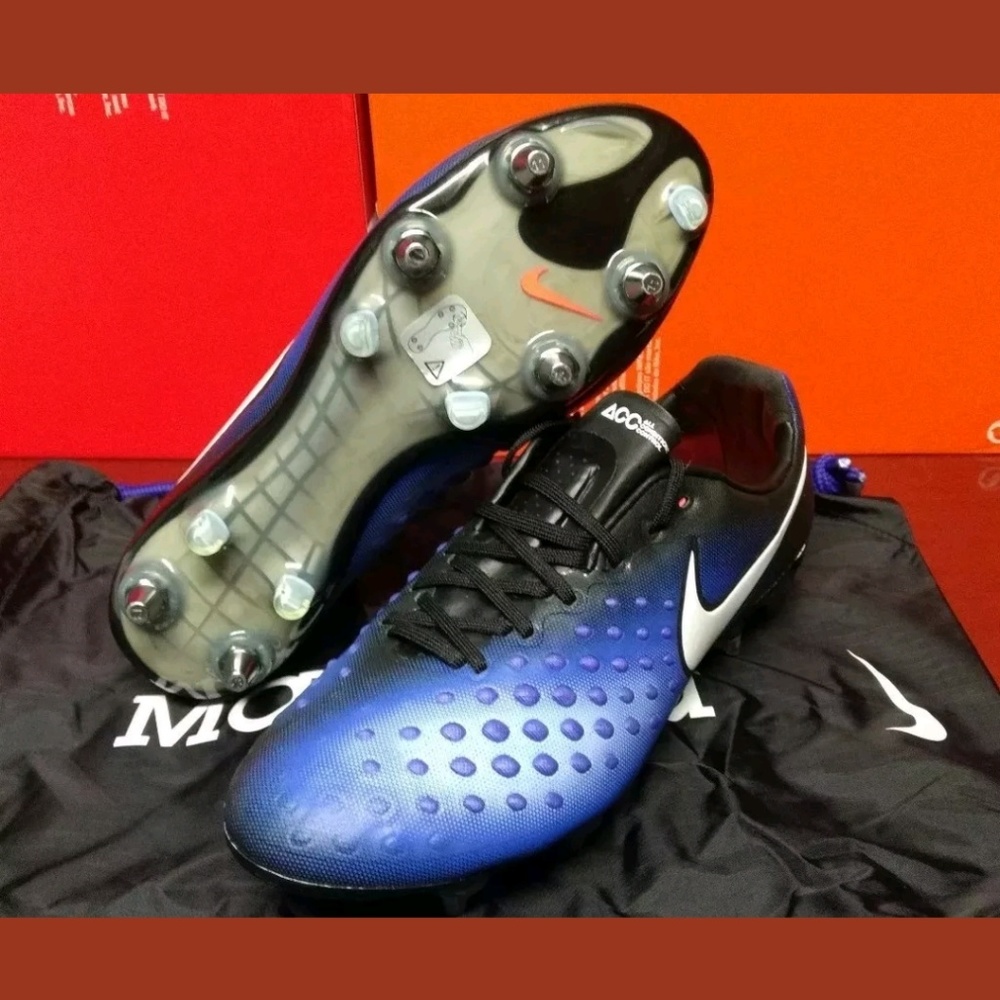 Nike Magista Opus II SG-Pro Men's 7 Soccer Cleats